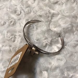 jeep girl glam Jewelry - Silver tone cross bracelet jeep girl glam Jewelry - Silver tone cross bracelet